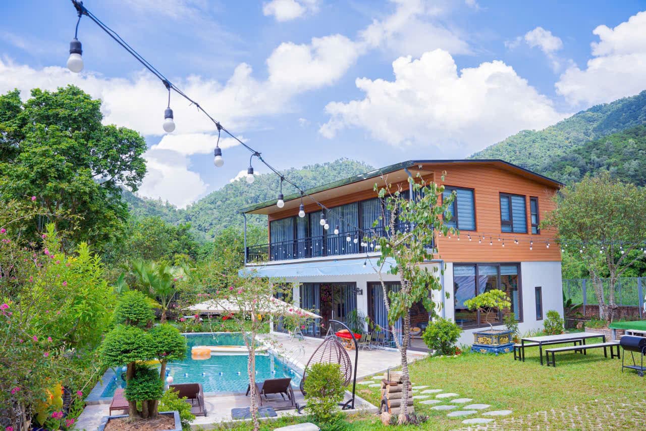 B-House Villa Sóc Sơn
