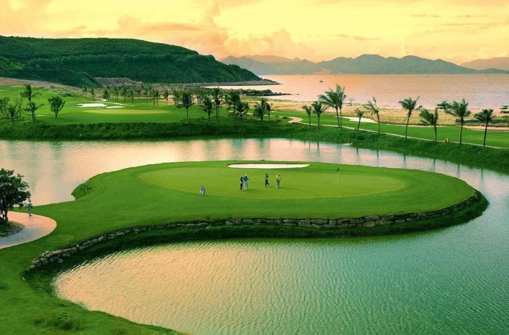 Sân Golf Tam Đảo Resort
